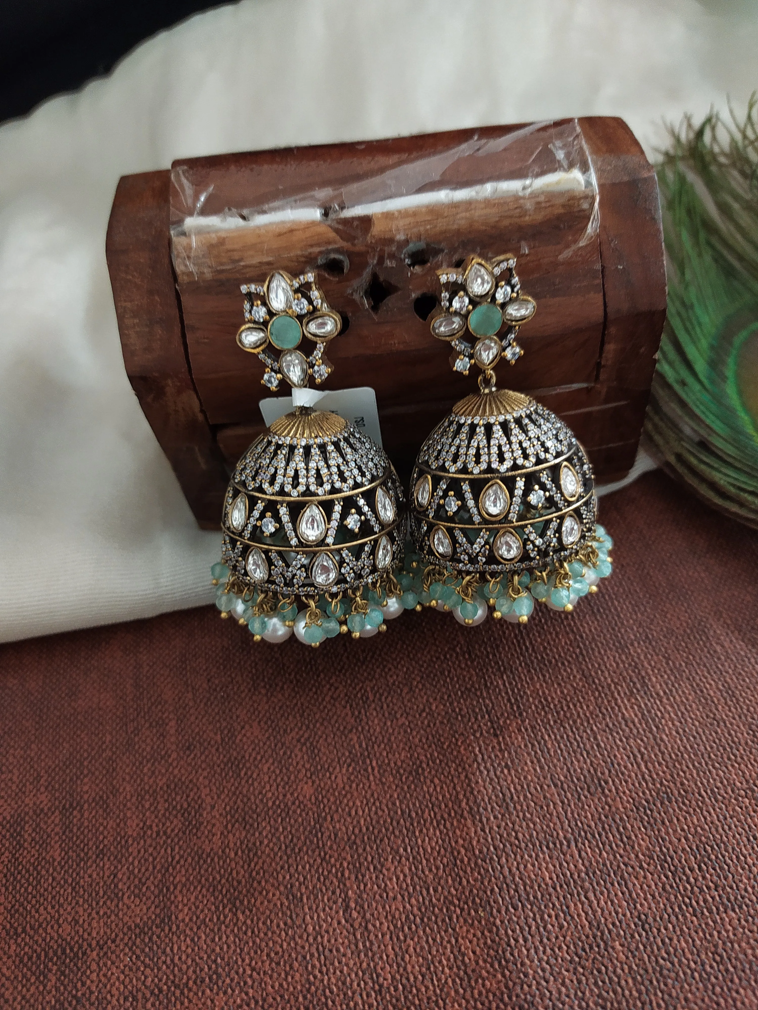 Alluring Victorian Jhumki