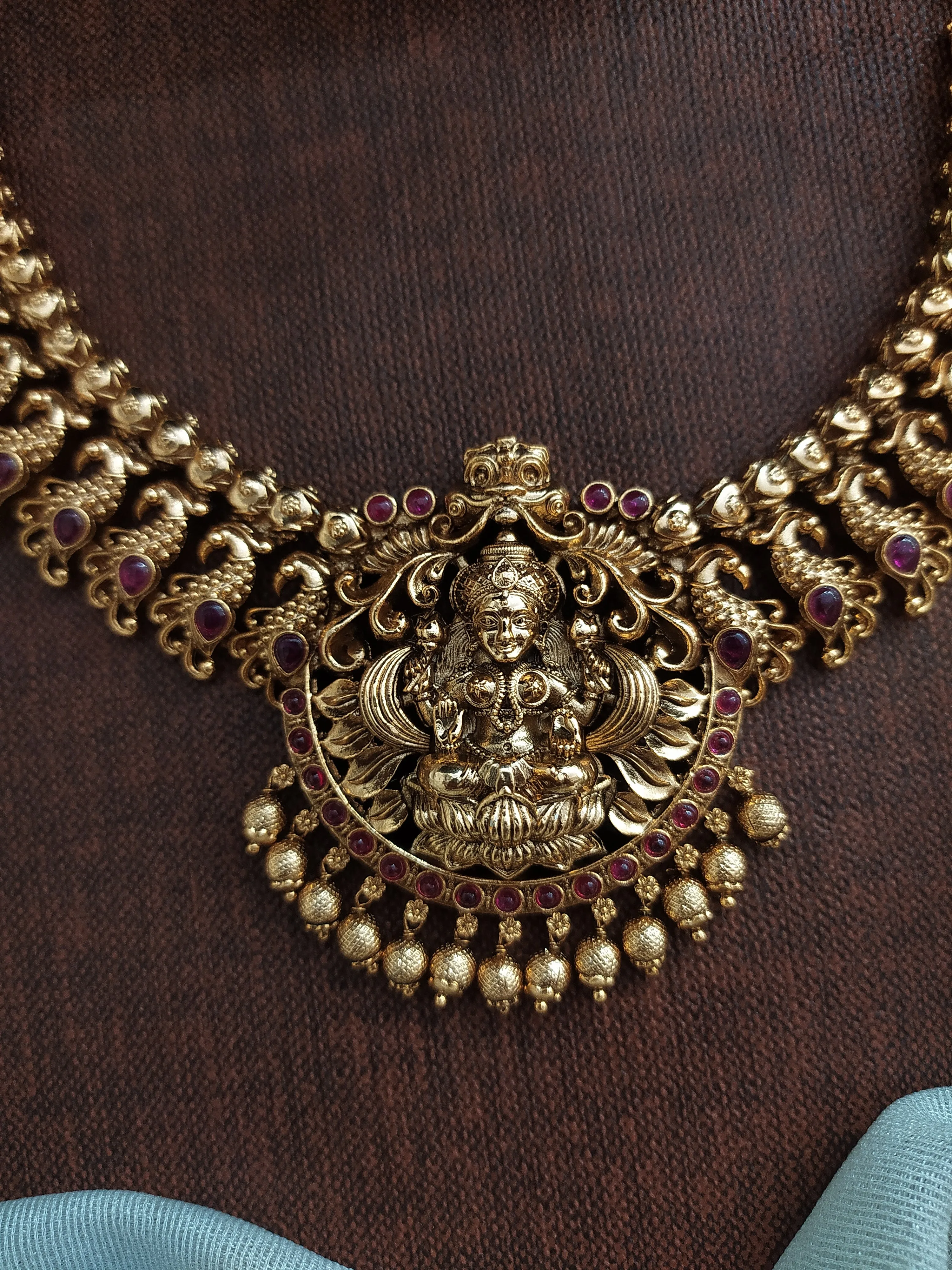 Antique Lakshmi Necklace Set with Peacock Design