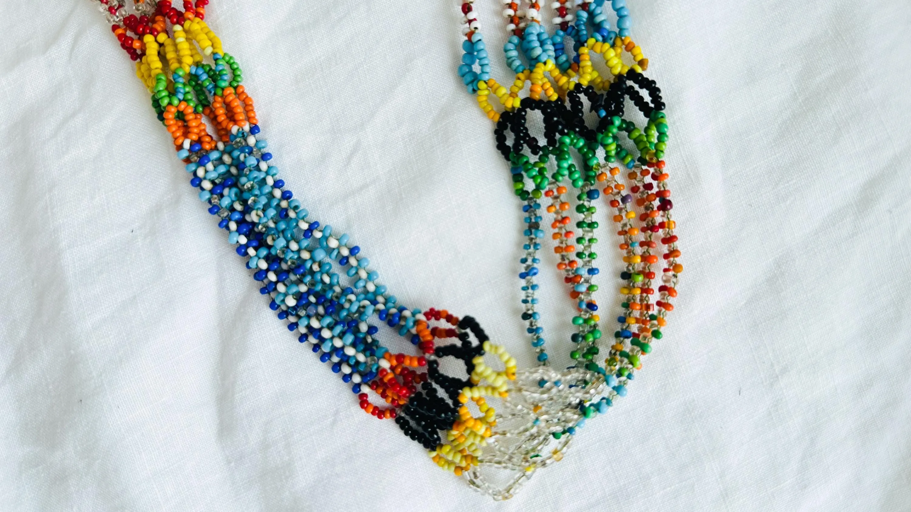 Berber Seed Bead Necklace. Vintage. 2546
