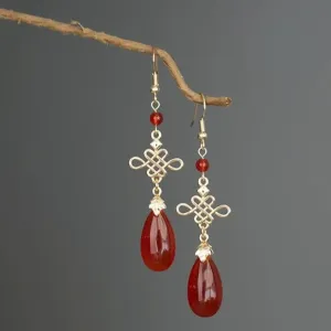 Dangle Earrings: Knot