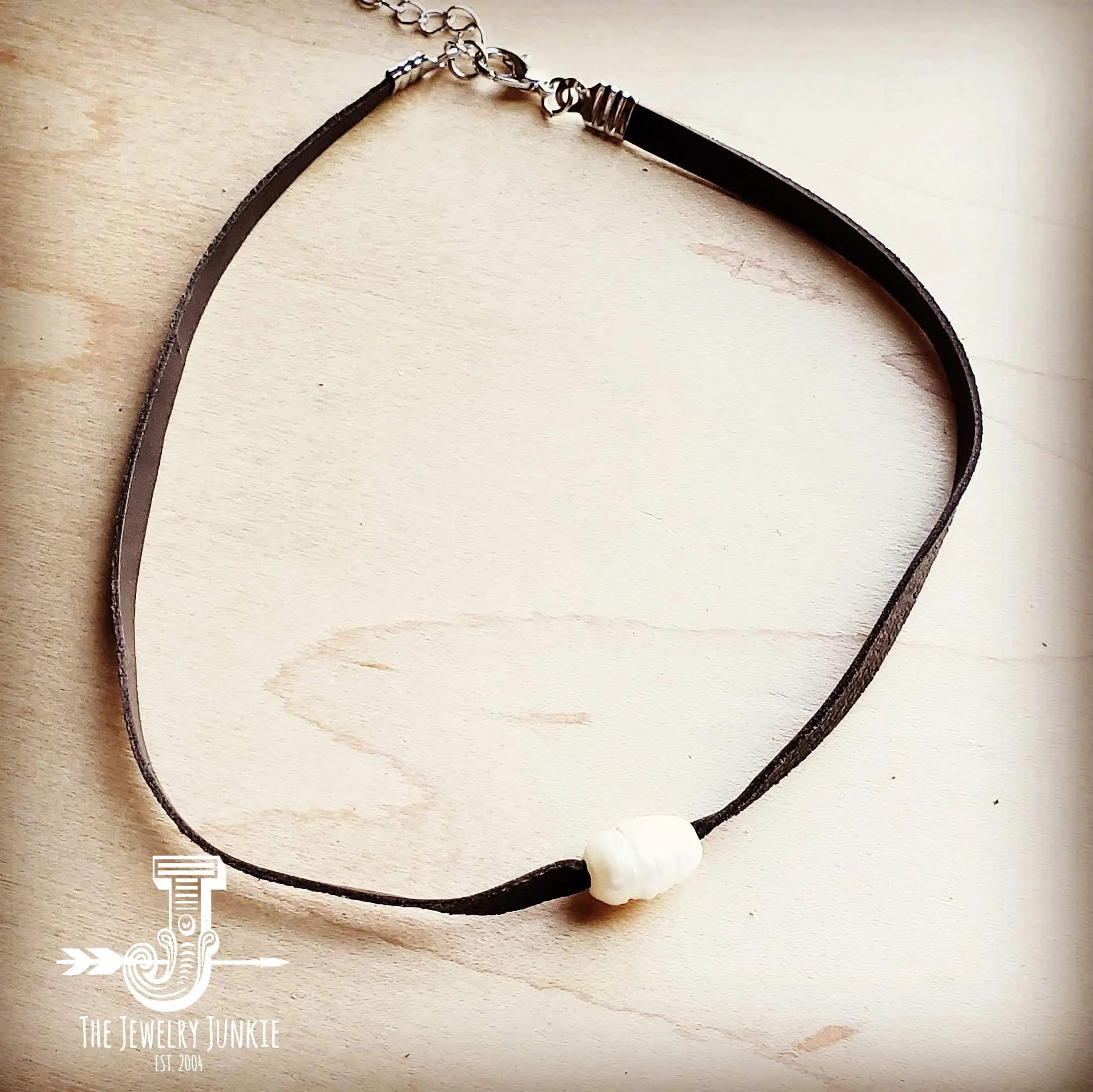 Floating Pearl on Brown Leather Choker Necklace 229R