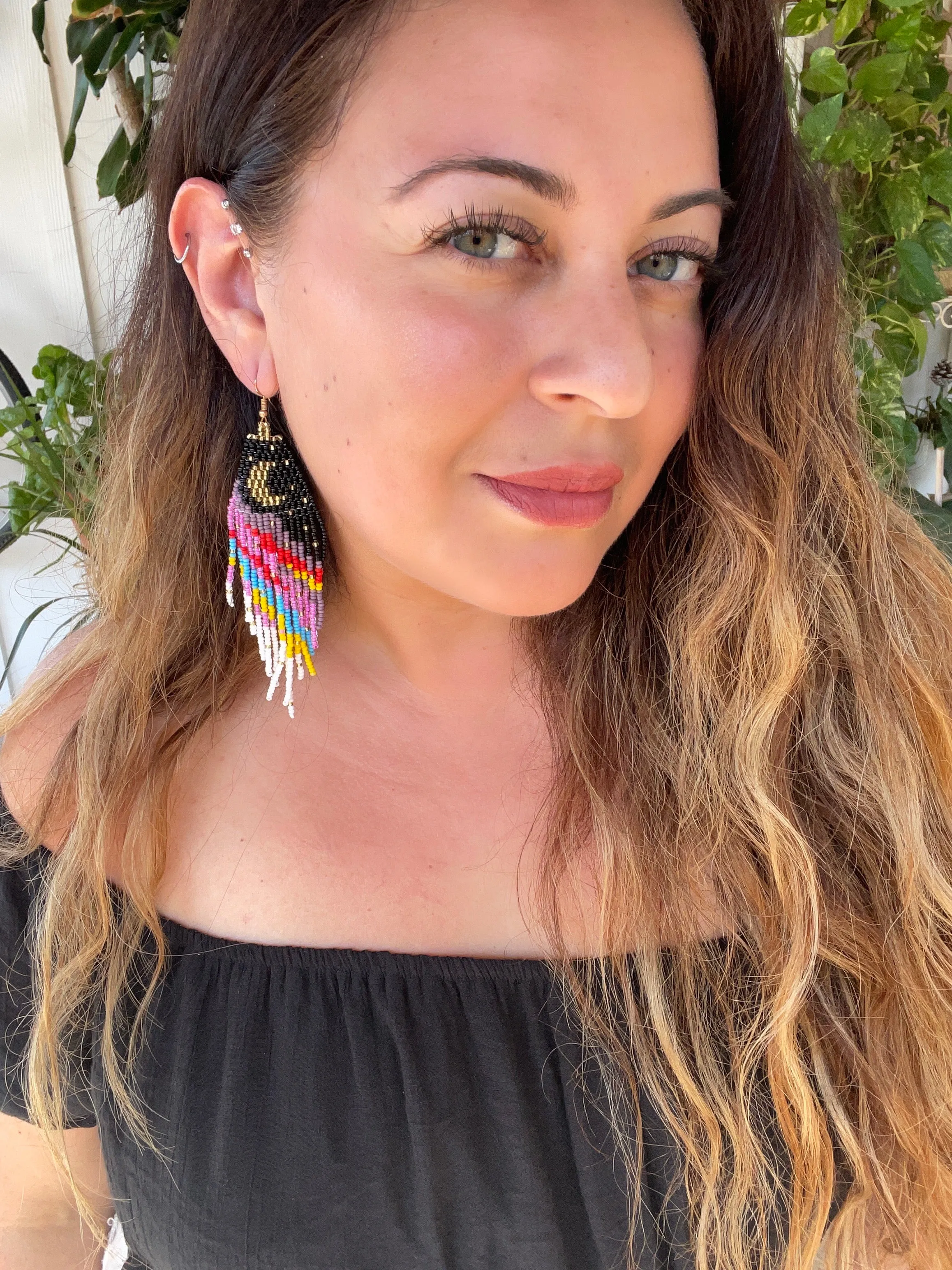 Fringe Beaded Moon earrings (black)