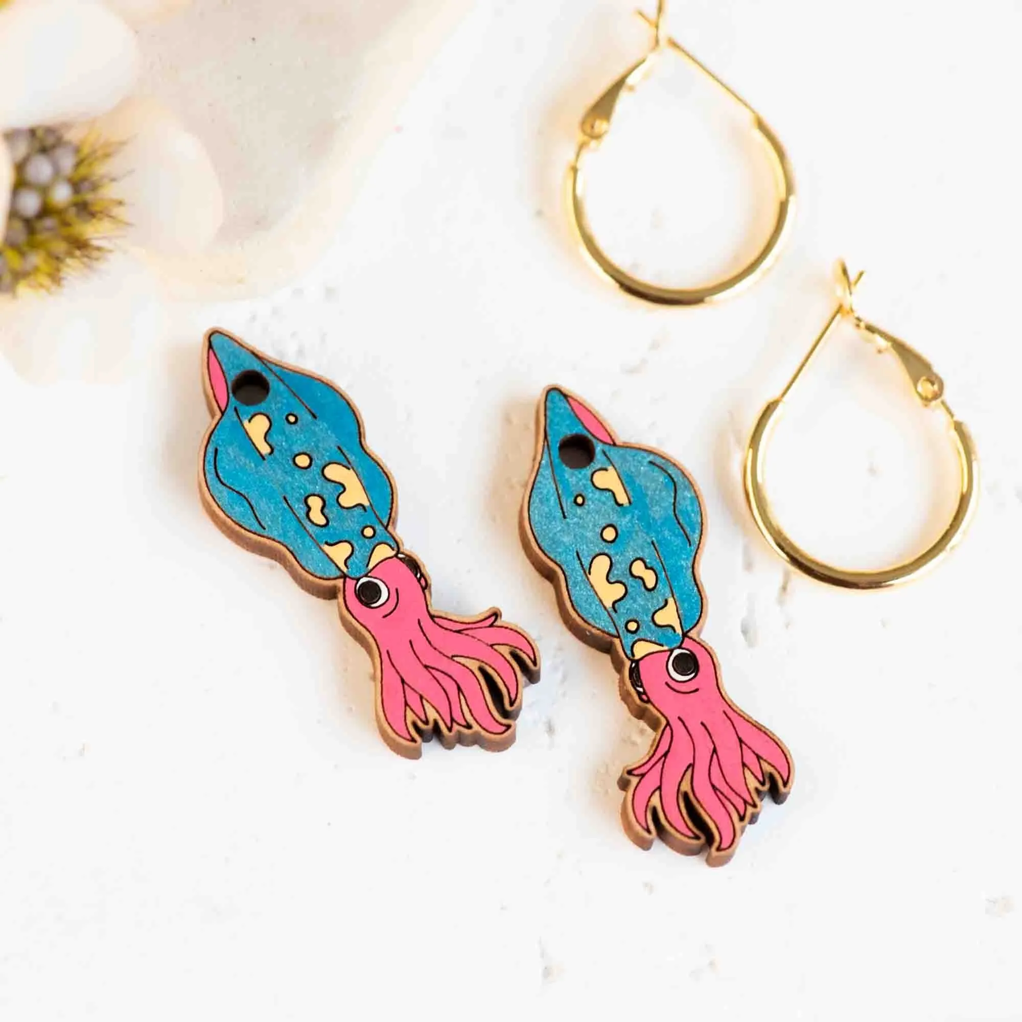 Hand-painted Giant Squid Hoop Earrings - PES13119H