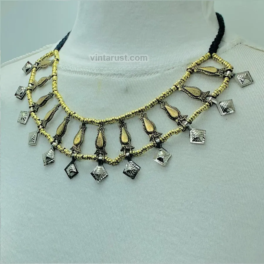 Handcrafted Tribal Light Weight Necklace