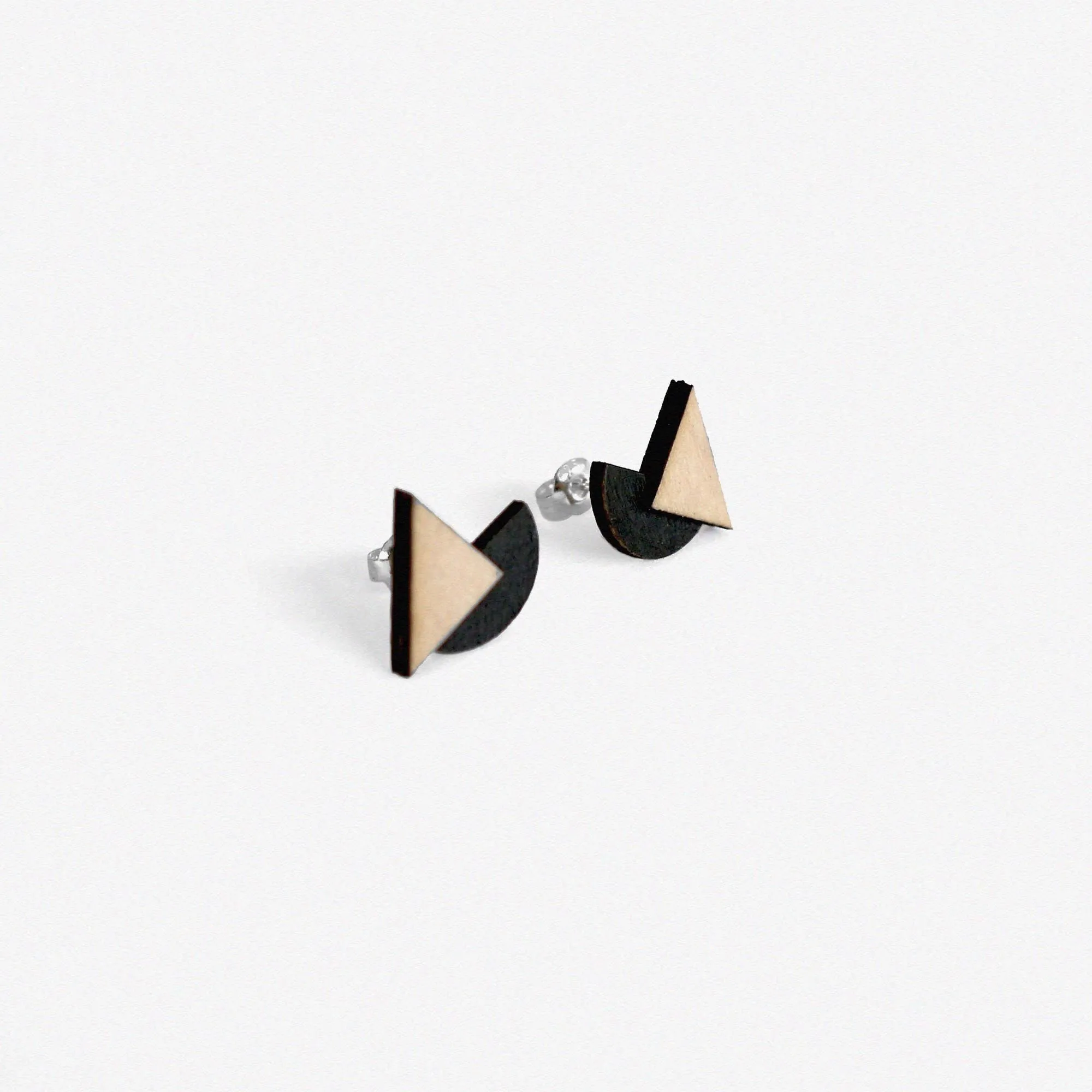 Kazimir Earrings Black