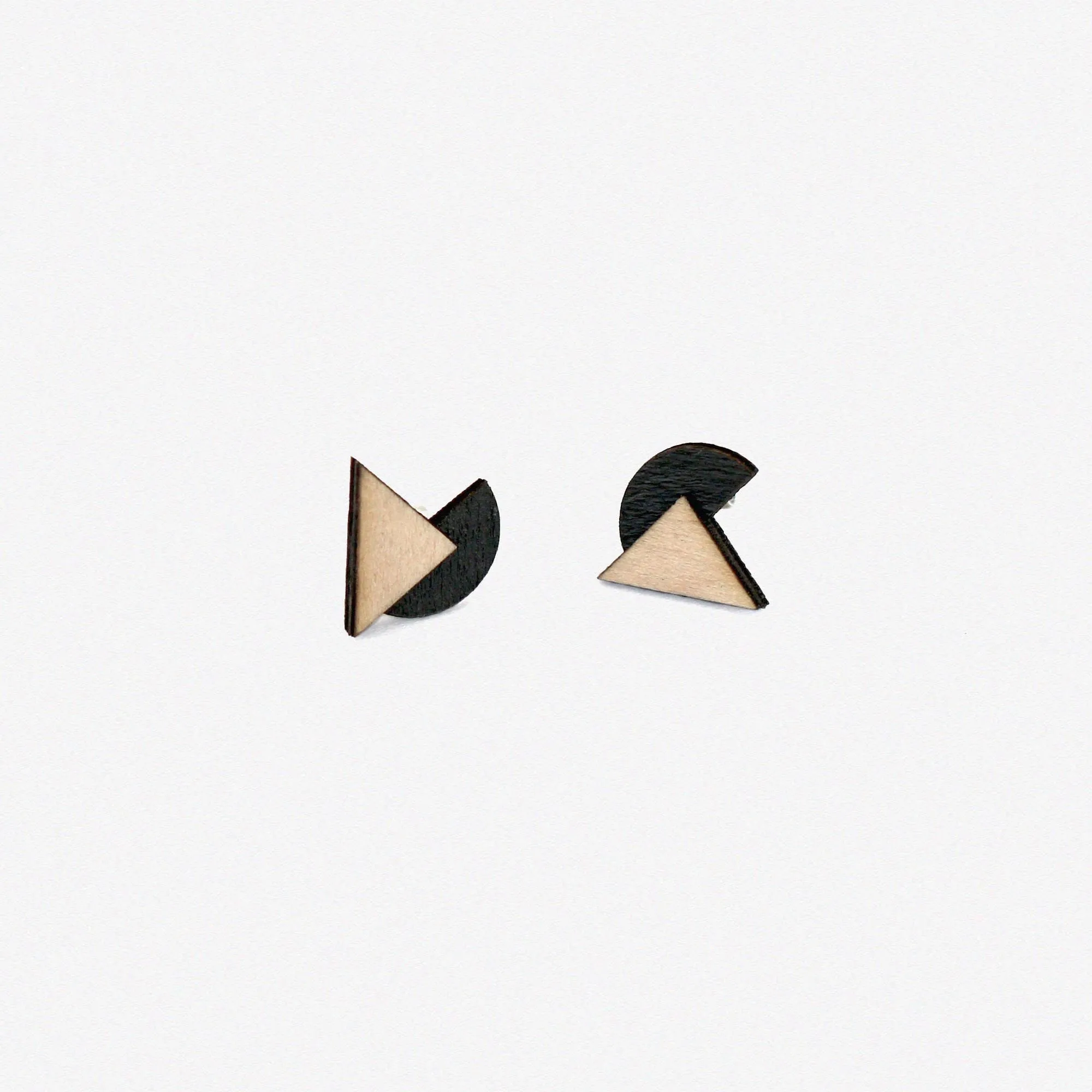 Kazimir Earrings Black
