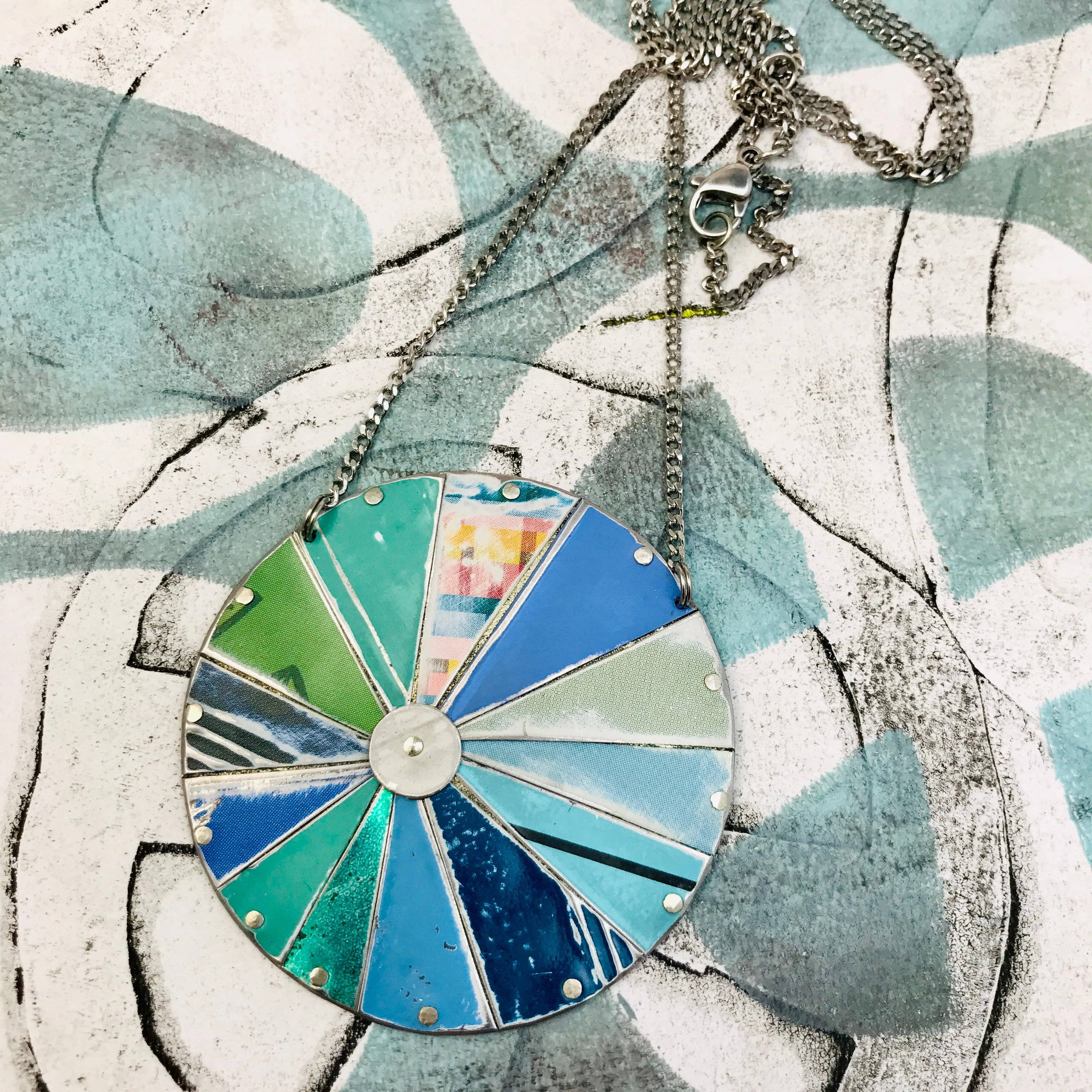 Mixed Cools Zero Waste Tin Color Wheel Necklace