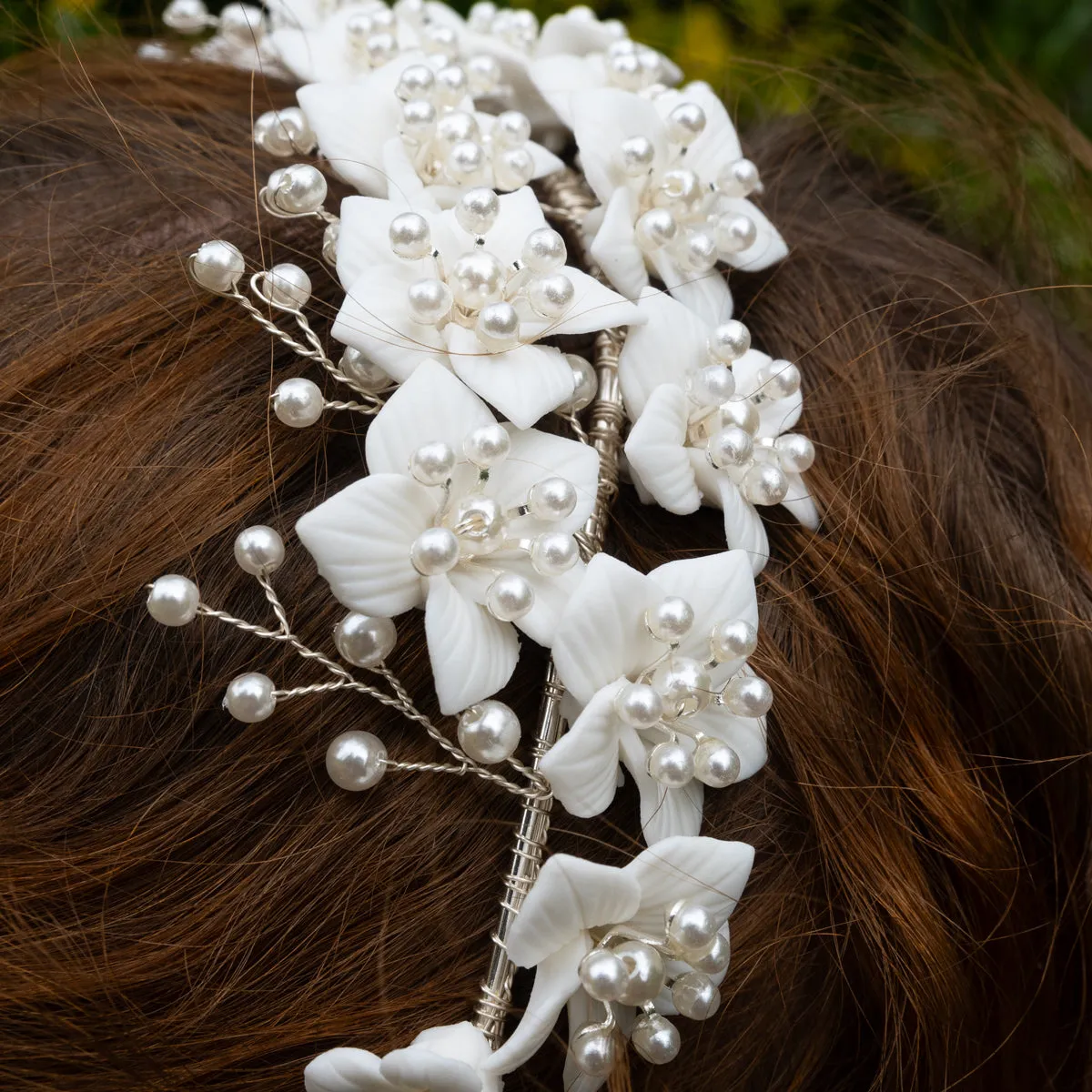 Netherfield Ball Pearl and Flower Hair Accessory