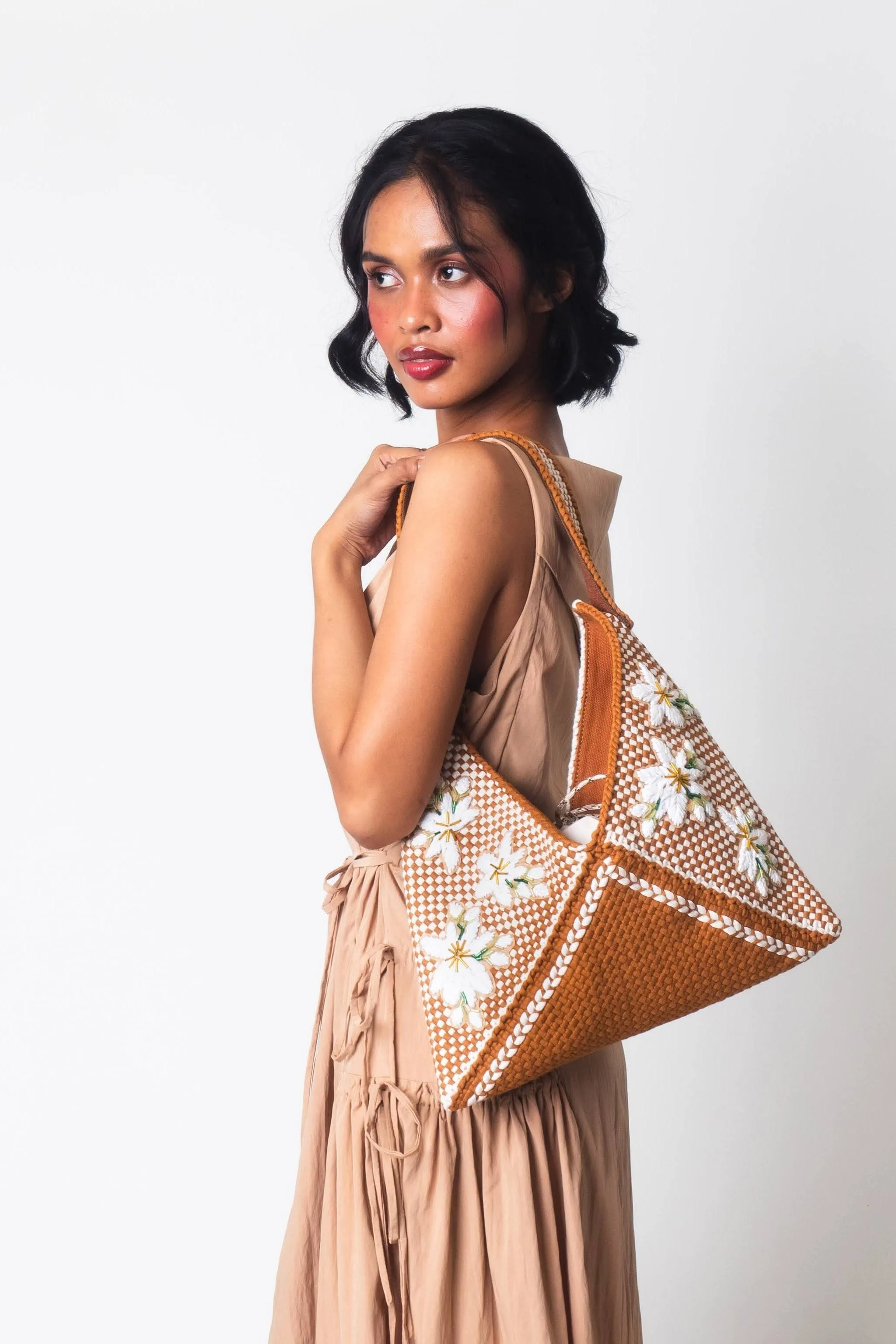 [Ready Today] Sampaguita Hobo Mocha & Beige