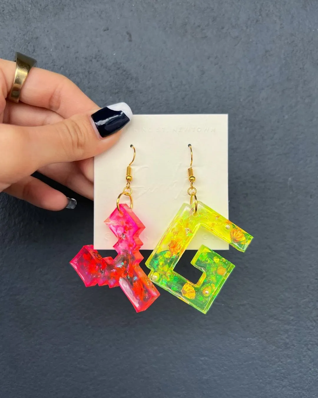 Resin Jewellery Making Workshop