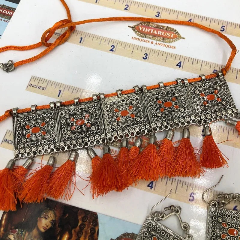 Silver Kuchi Dangling Tassels Jewelry Set