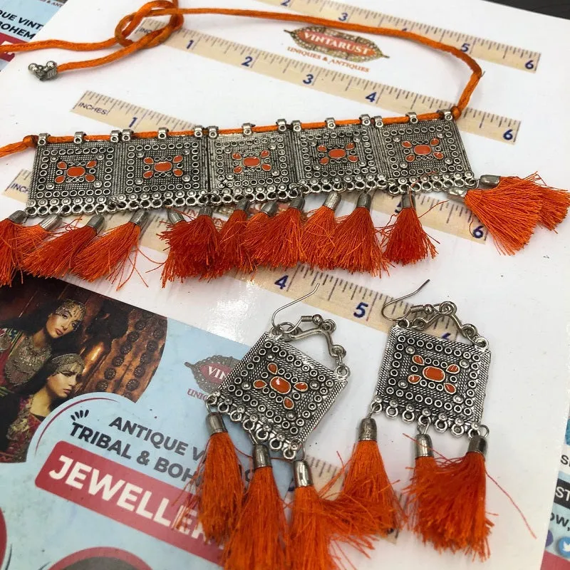 Silver Kuchi Dangling Tassels Jewelry Set