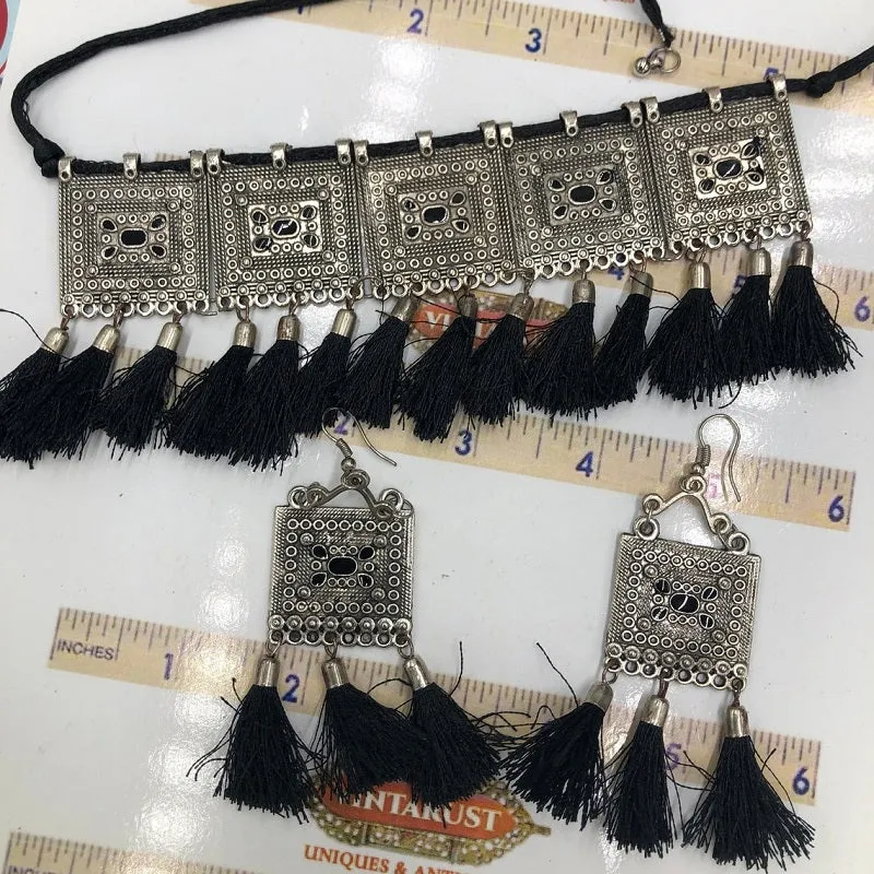 Silver Kuchi Dangling Tassels Jewelry Set