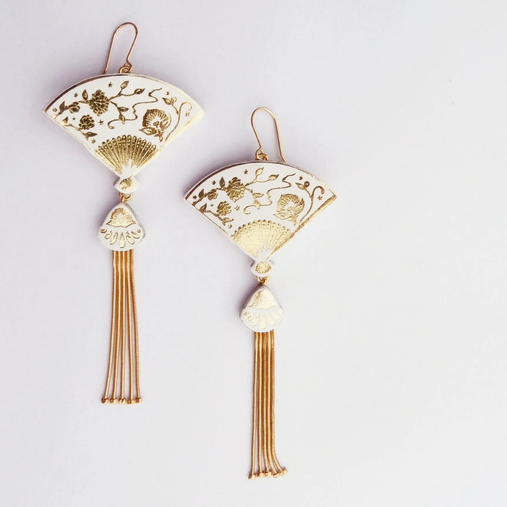 TASSELLED FAN . earrings
