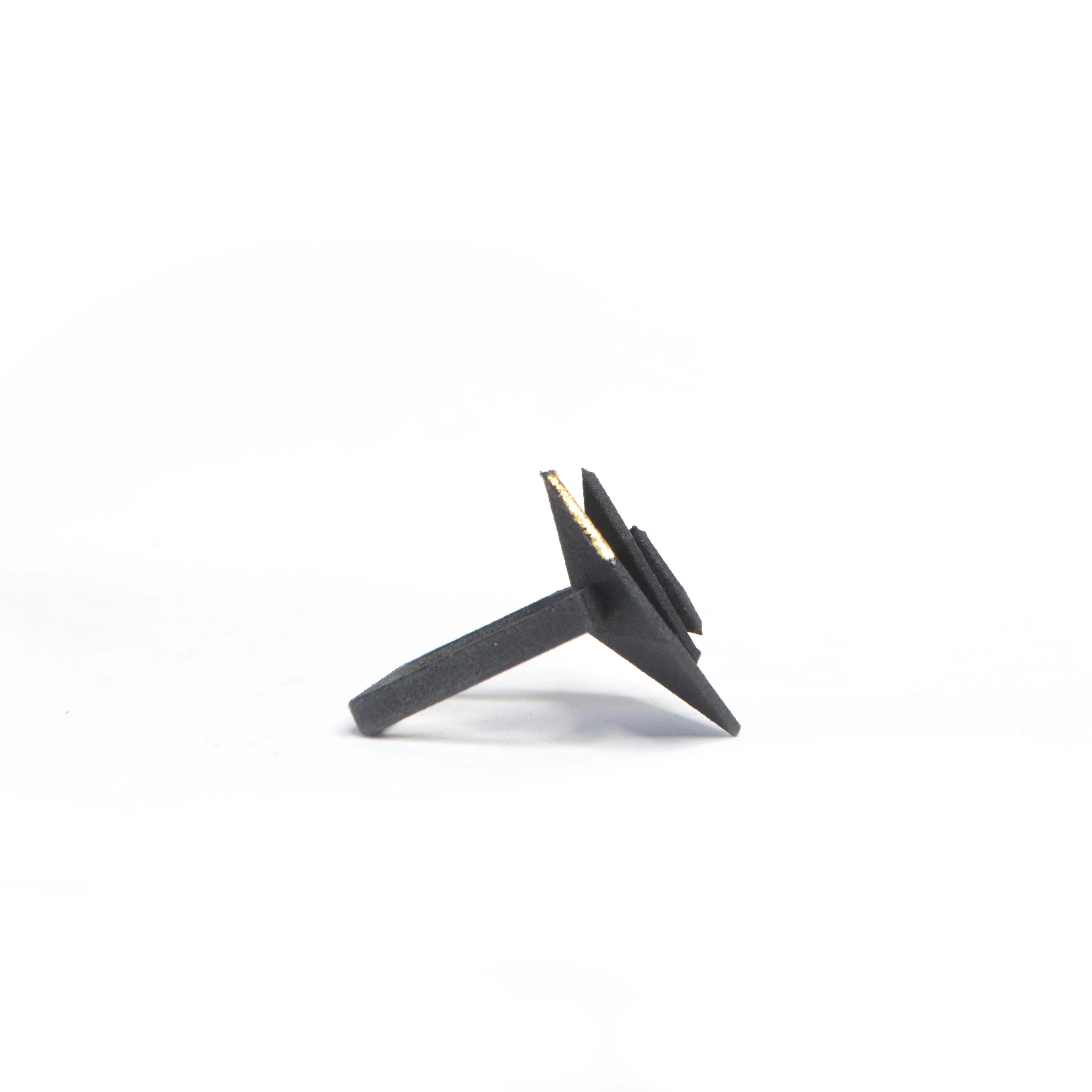 Vertigo Ring - Gold leaf